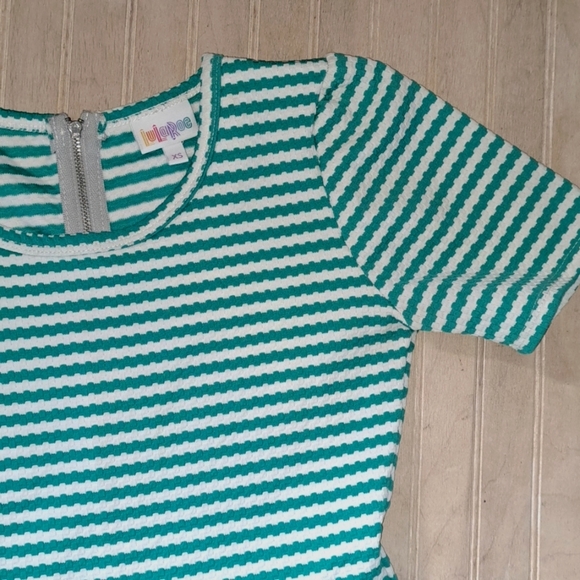 LuLaRoe Amelia Green White Striped Fit & Flare Causal Stretch Pockets Midi Dress - Picture 10 of 12